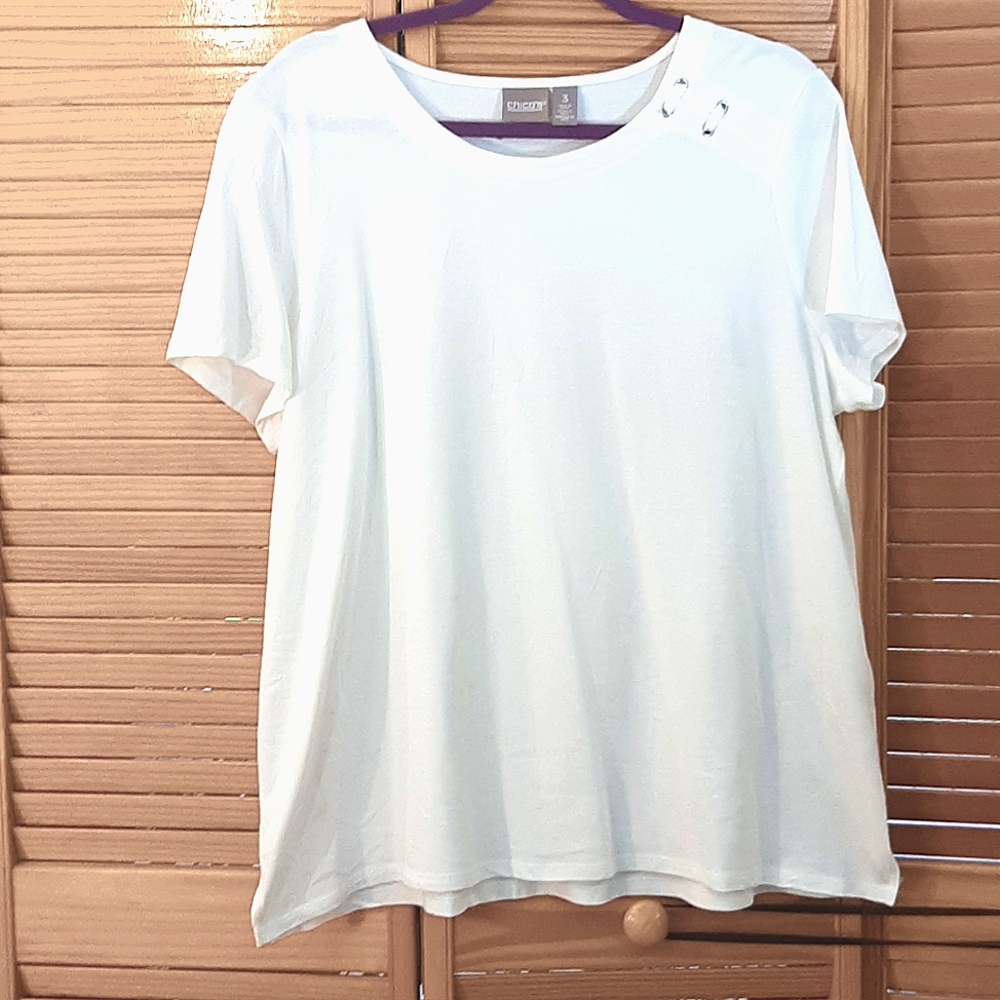 Chico's EUC Women's Short Sleeve Top W/Shoulder Lacing Size 3 ( XL 16) White